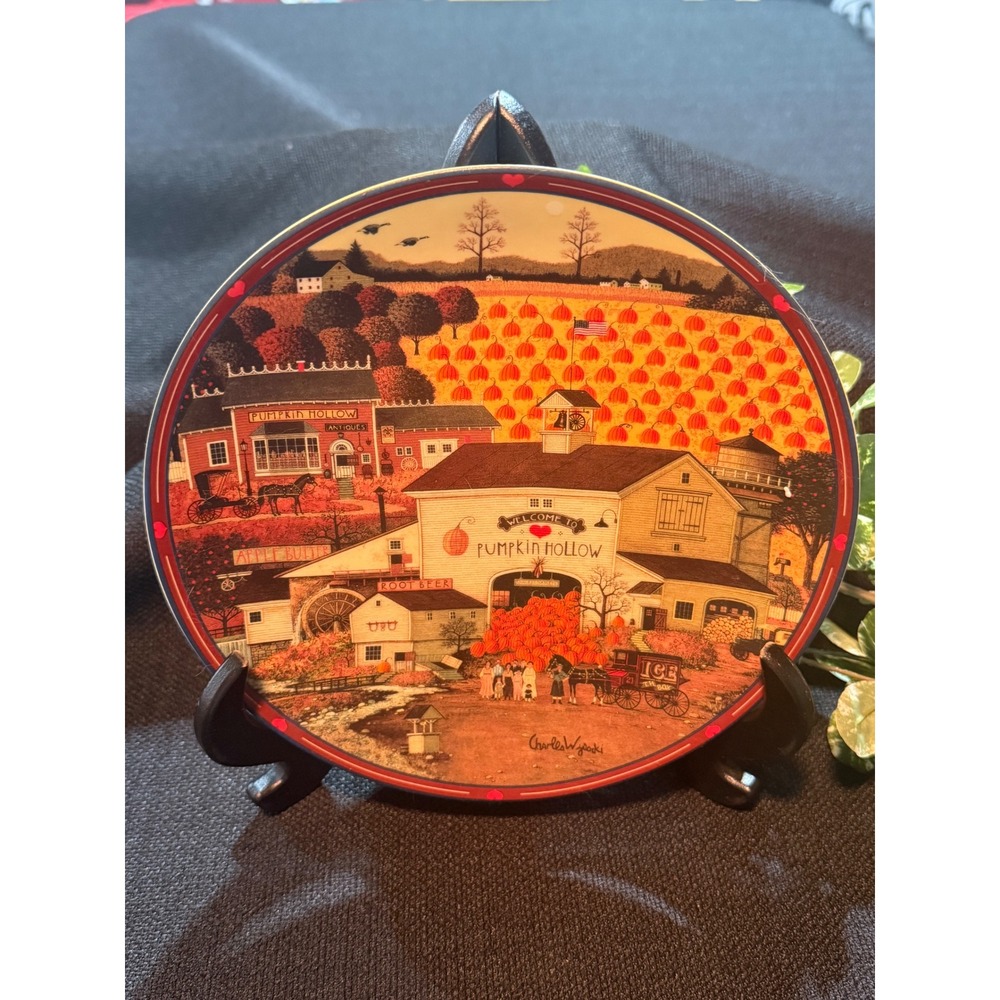 Charles Wysocki Pumpkin Hollow Emporium Bradford Exchange Plate 2062A 8" 1993